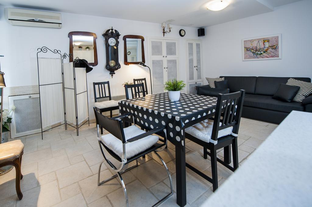 Apartment Art Rovinj Chambre photo