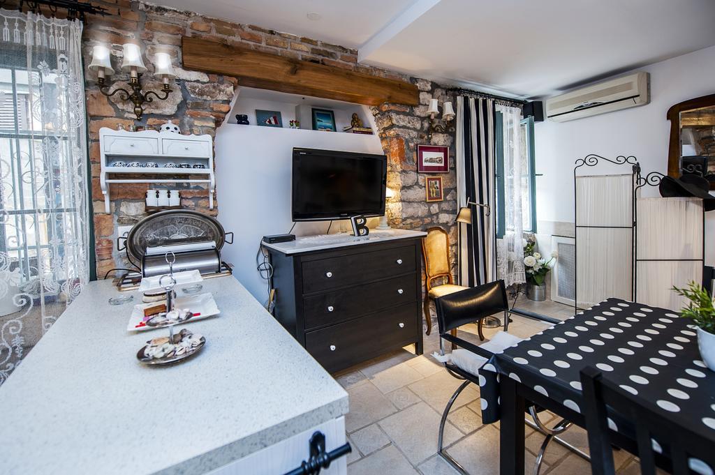 Apartment Art Rovinj Chambre photo