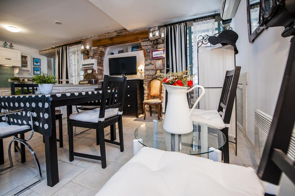 Apartment Art Rovinj Chambre photo